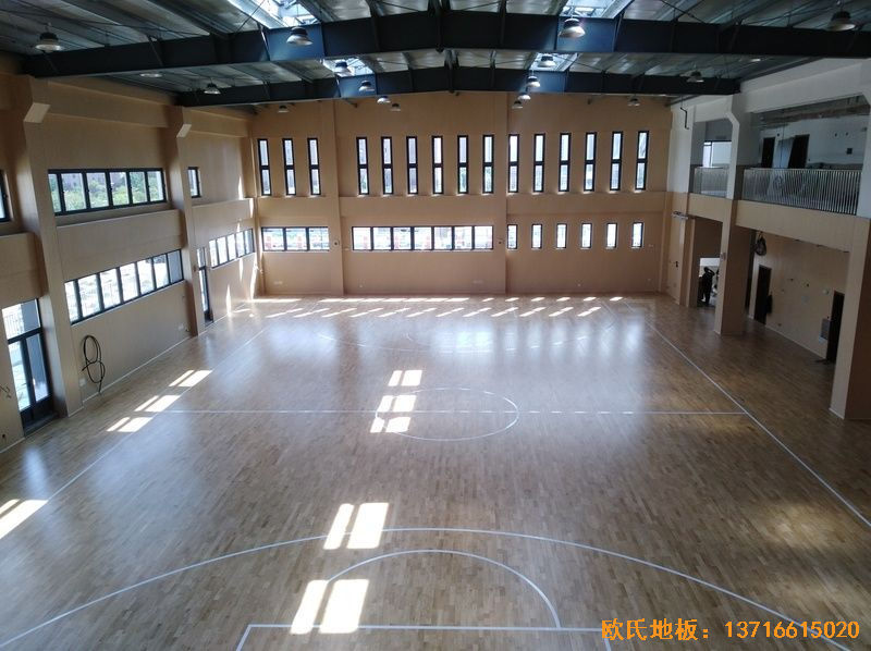 上海嘉定區大居小學運動地板鋪裝案例