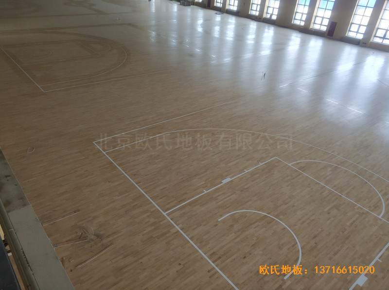 榆林神華煤制油公司籃球館運動地板施工案例0