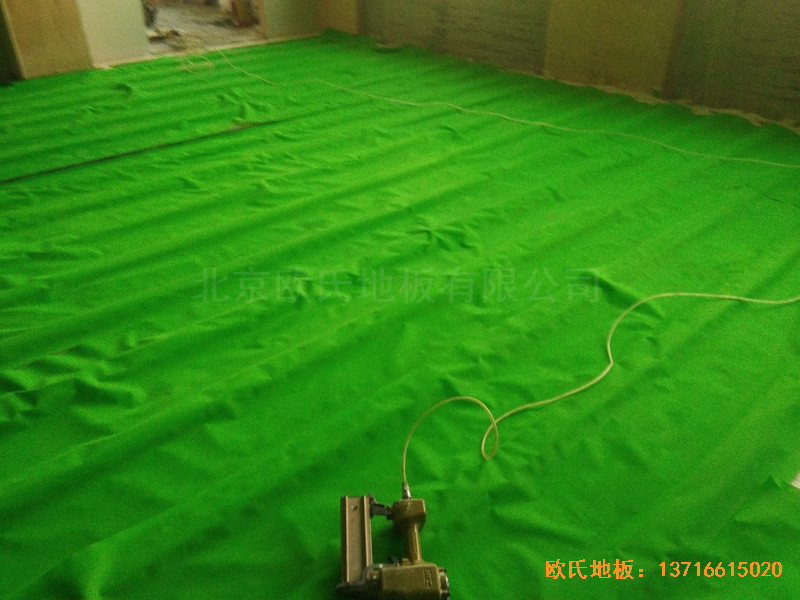 臨沂飛天舞蹈學校運動木地板安裝案例2