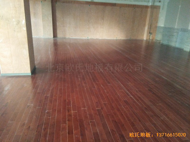 臨沂飛天舞蹈學校運動木地板安裝案例4