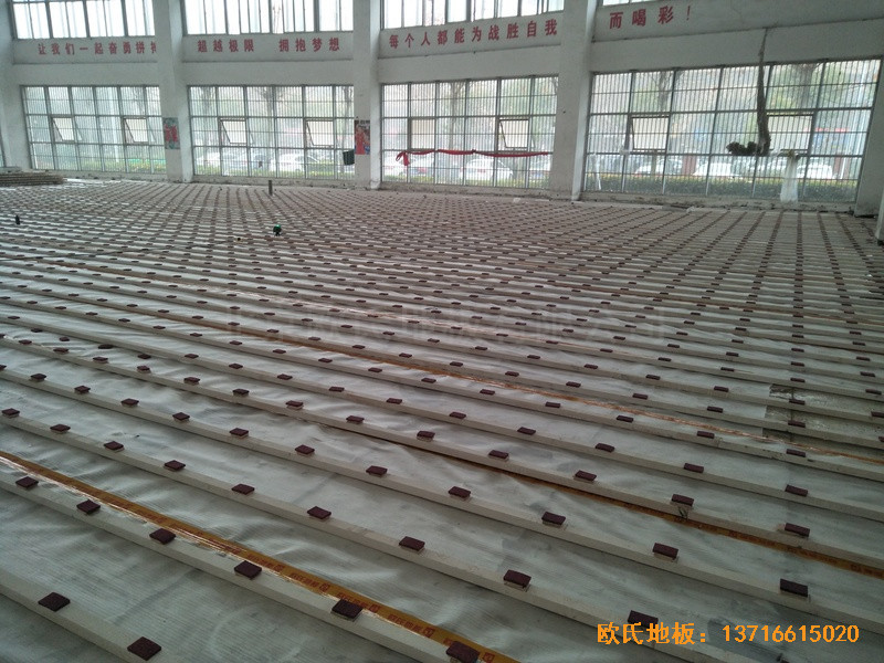 江蘇沭陽如東實驗學校運動館運動地板鋪設案例1