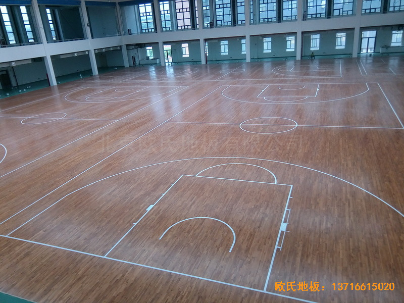 陜西安康職業技術學院籃球館運動地板安裝案例5